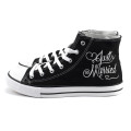 Pachet de teniși de nuntă pictați manual – Just Married Tall