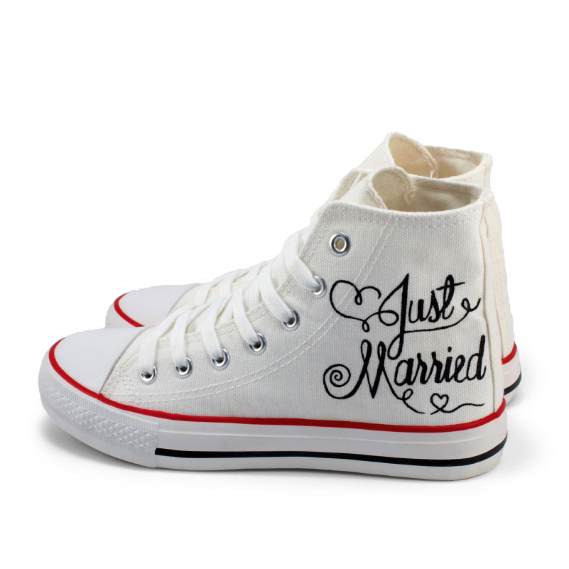 Pachet de teniși de nuntă pictați manual – Just Married Tall