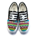 Tenisi pictati manual - Aztec